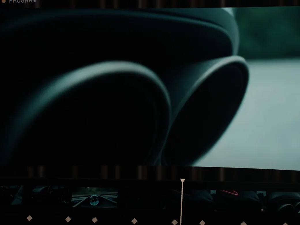 Sleek-Produktvideo eines Porsche im Schnittprogramm